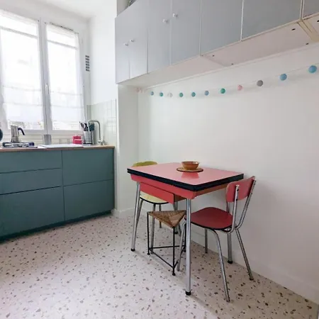 Buttes-chaumont Apartamento